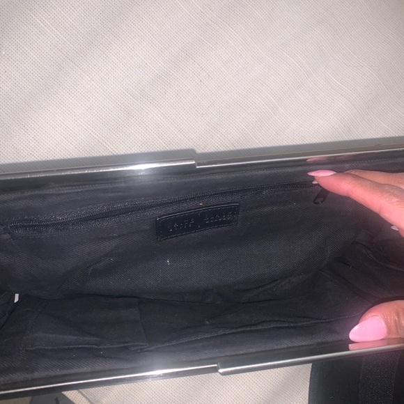 WhiteHouse BlackMarket snap closure chain strap - Picture 6 of 8